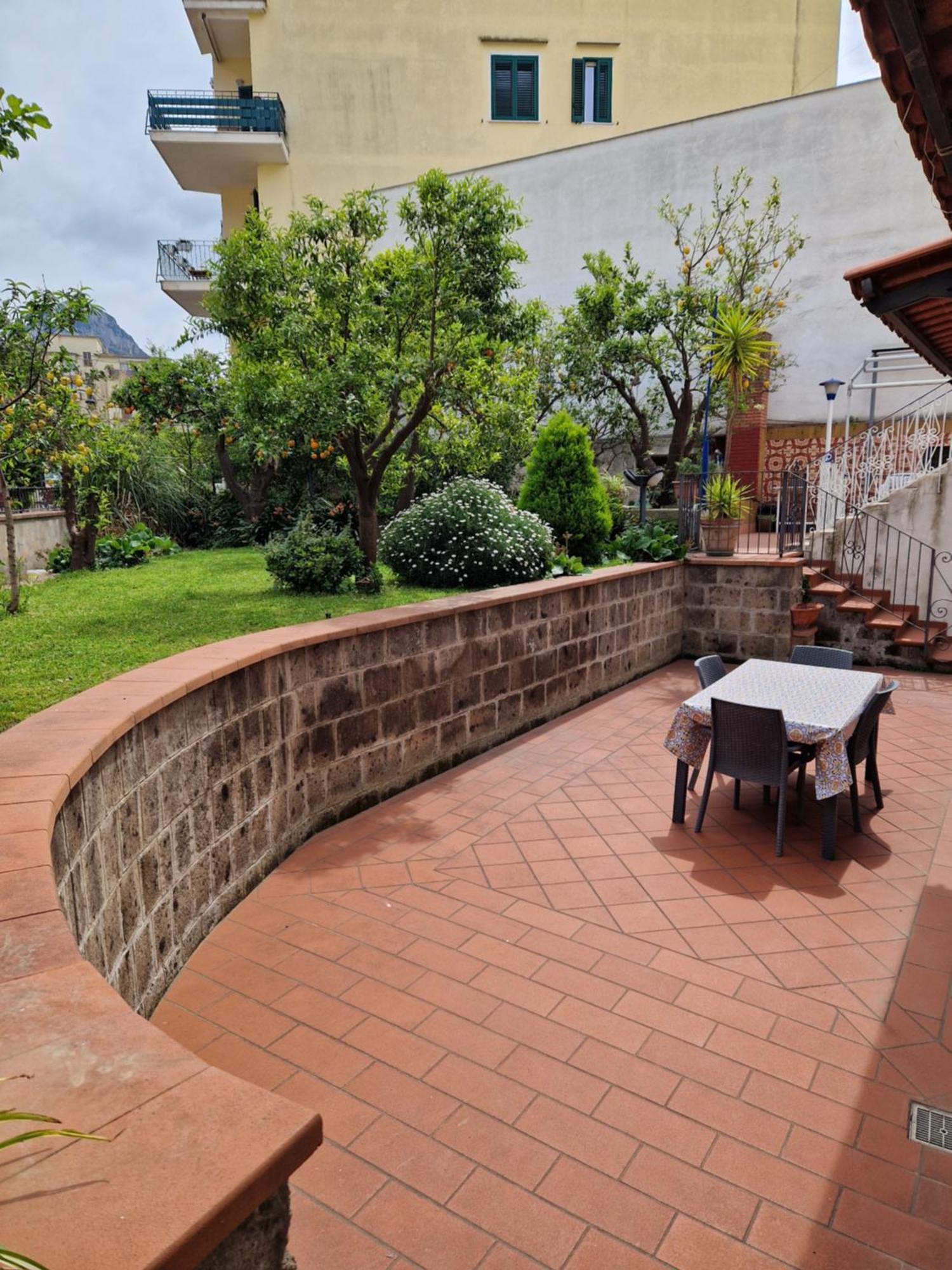 Appartement Il Giardino Dei Gigli à Meta Extérieur photo