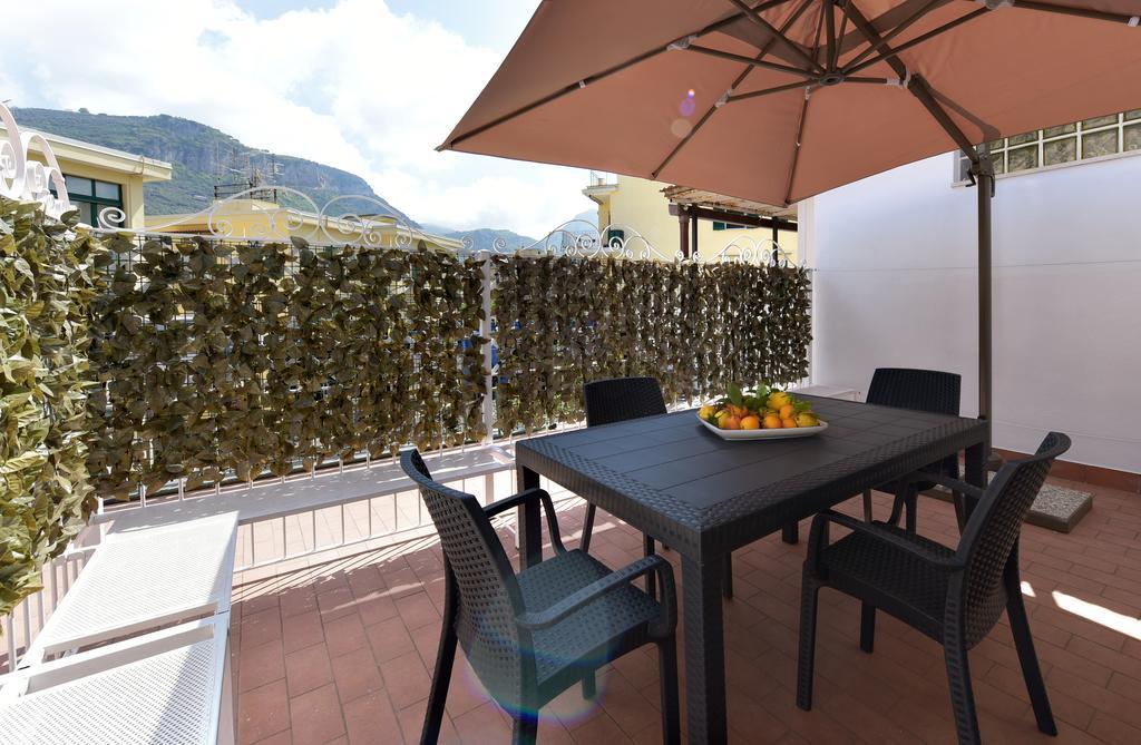 Appartement Il Giardino Dei Gigli à Meta Extérieur photo