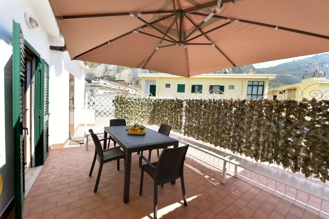 Appartement Il Giardino Dei Gigli à Meta Extérieur photo
